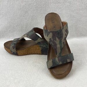 Boutique by Corky’s Women's Lilo Camouflage Wedge Sandals sz 8